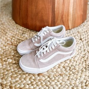 Vans Old Skool Suede Low Top Sneaker